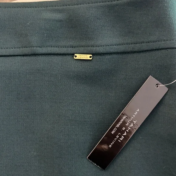Tahari Straight Pencil Skirt - Hunter Green Size 16 - Picture 8 of 11